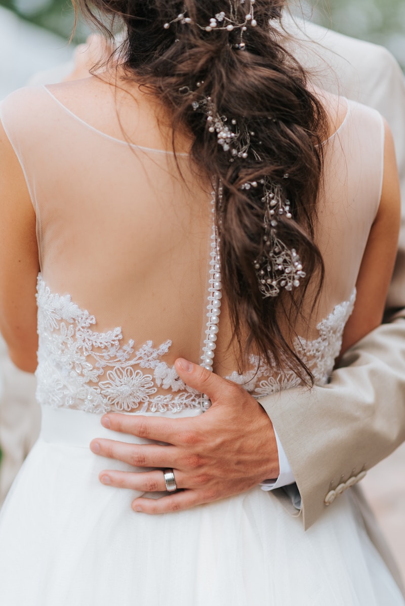 Creating a Realistic Budget for Your Wedding Attire