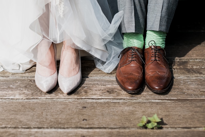 How to Avoid Overspending on Your Wedding Attire: A Comprehensive Guide